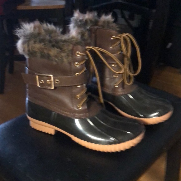 Waterproof Rain Booties - Picture 3 of 7